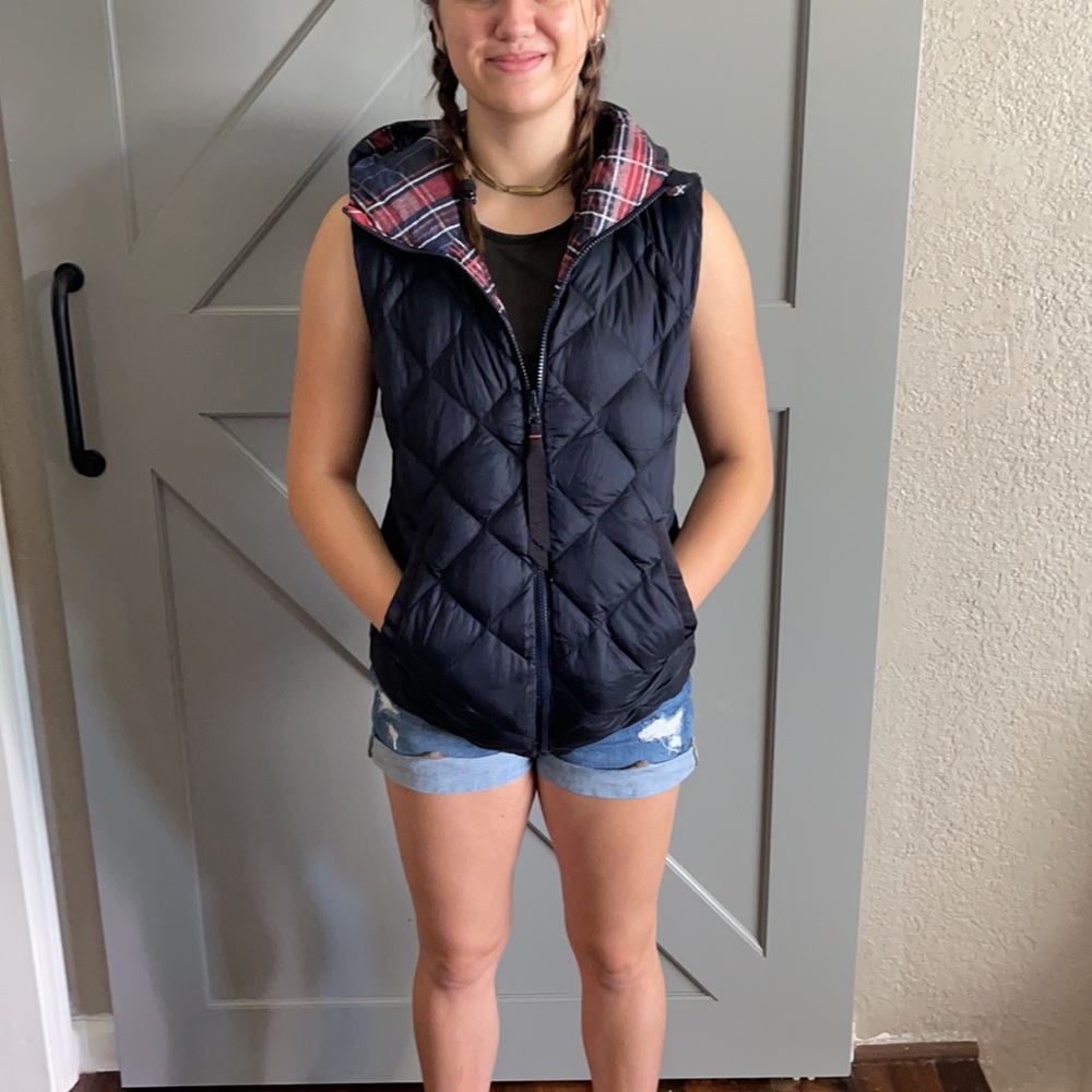 Lululemon reversible vest
